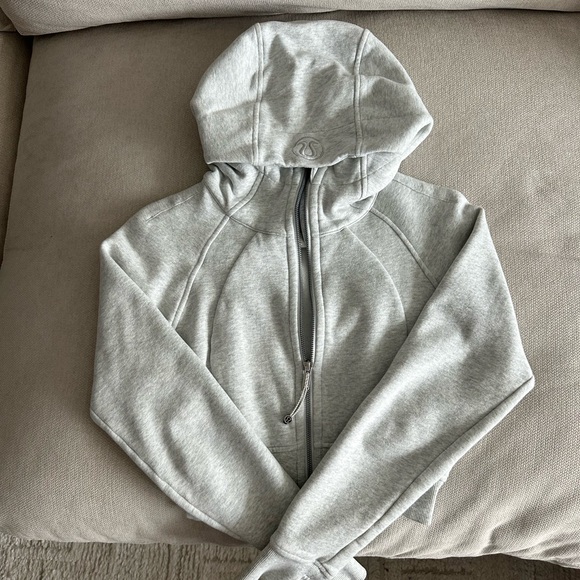 lululemon athletica Tops - Lululemon Athletica cropped scuba zip up hoodie size 4 (like new)